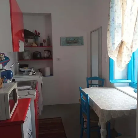 Welcome To Giouli's ! Vakantiehuis *