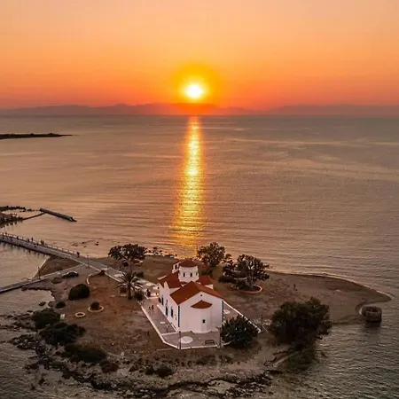 Welcome To Giouli's ! Elafonissos