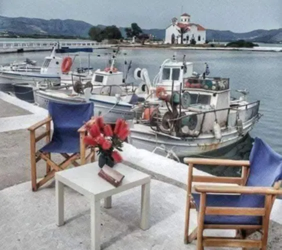 Welcome To Giouli's !