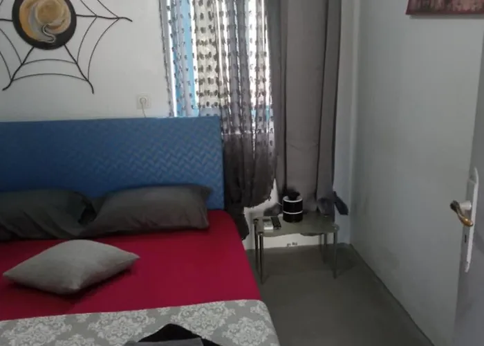 Welcome To Giouli's ! Элафонисси